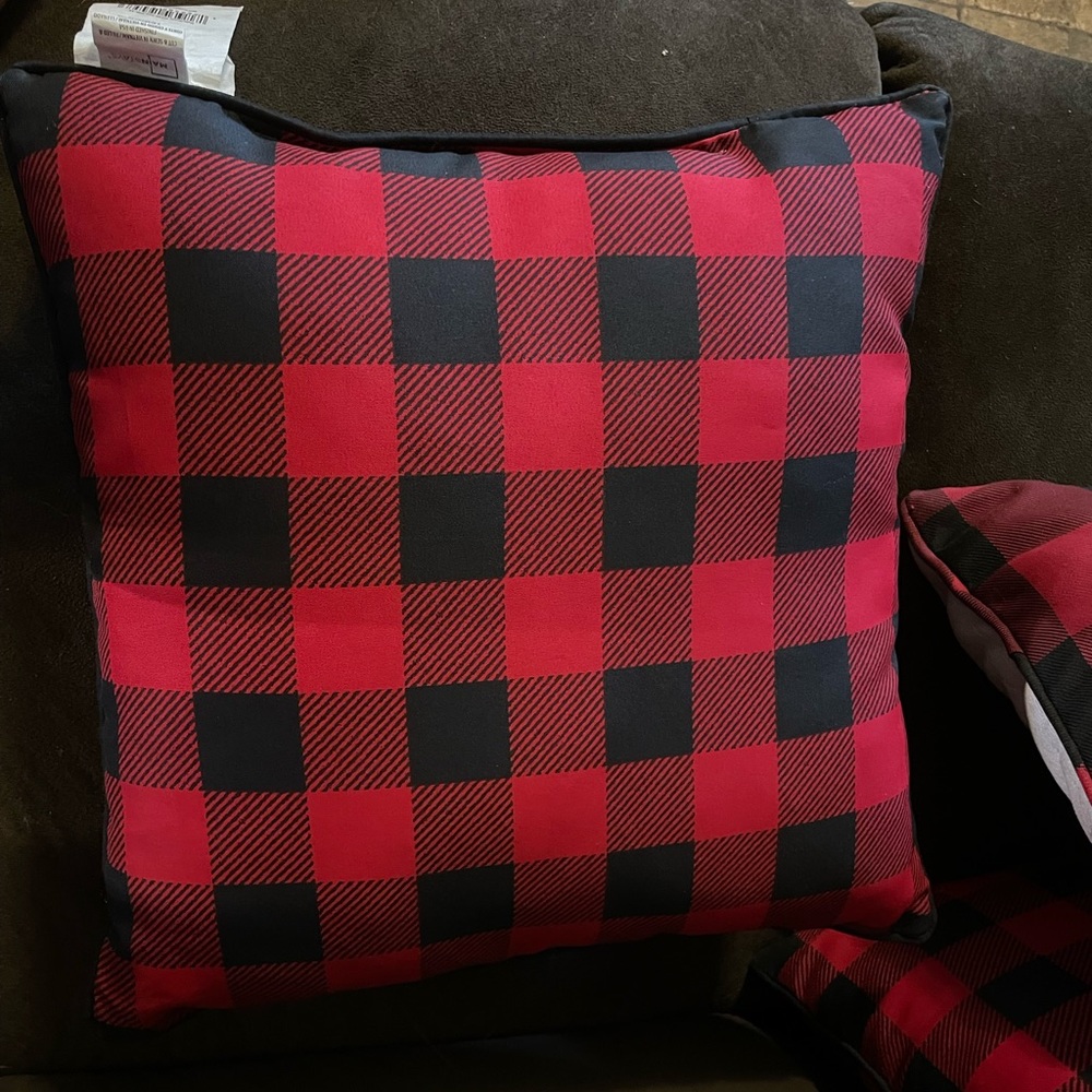 3 Christmas throw pillows for inside or outside!